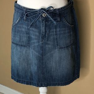 Tint size 6 denim skirt